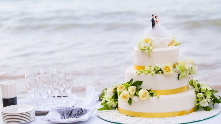 Wymarzony tort weselny. Jak wybrać i na co zwracać uwagę