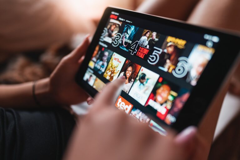 Filmy online za darmo i bez rejestracji są łatwo dostępne - iptak.pl