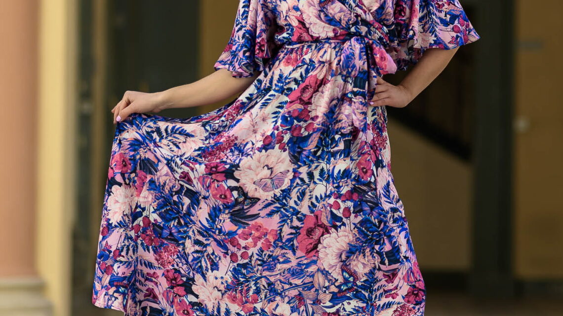 Sukienka wiskoza – Przyciągająca uwagę i niezwykle stylowa