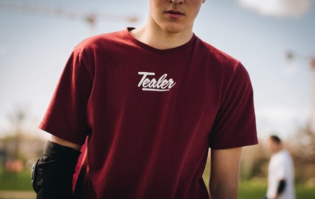 Firma z wizją – Kreowanie wizerunku biznesowego poprzez koszulki z nadrukiem