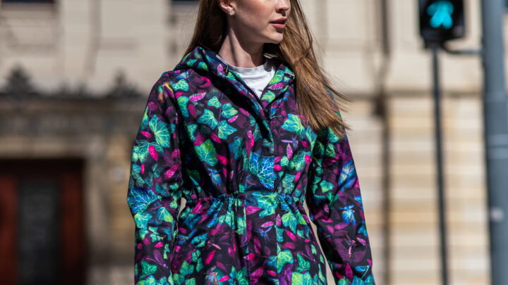 Krótkie kurtki damskie wiosenne – Stylowe i funkcjonalne