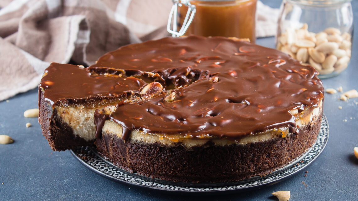 Tort czekoladowo karmelowy – Doskonałe połączenie smaków
